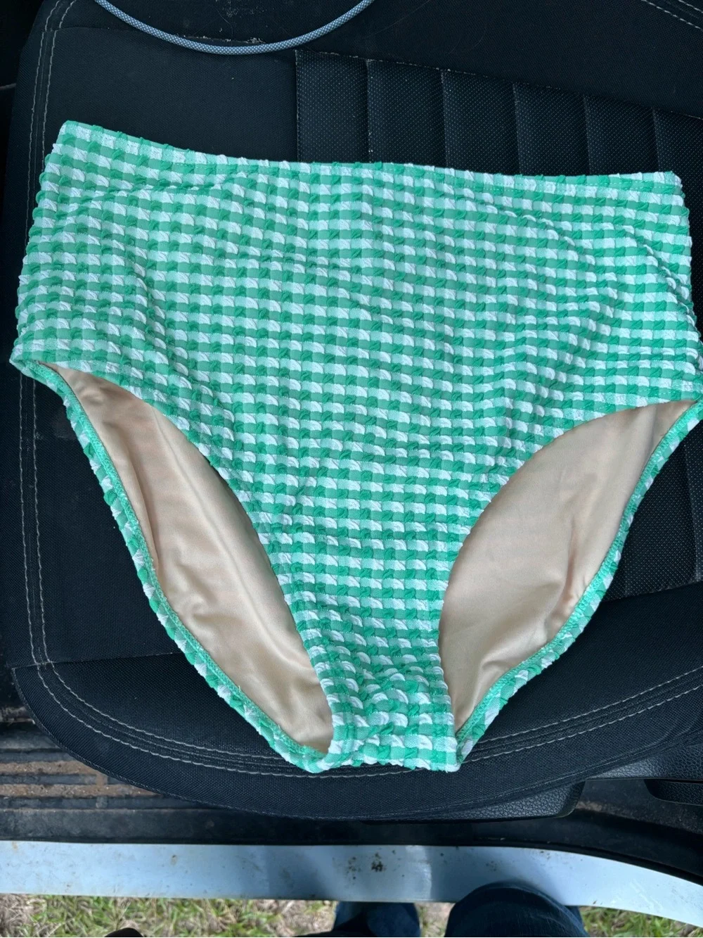 High-Waisted Textured Bikini Bottom in Mint